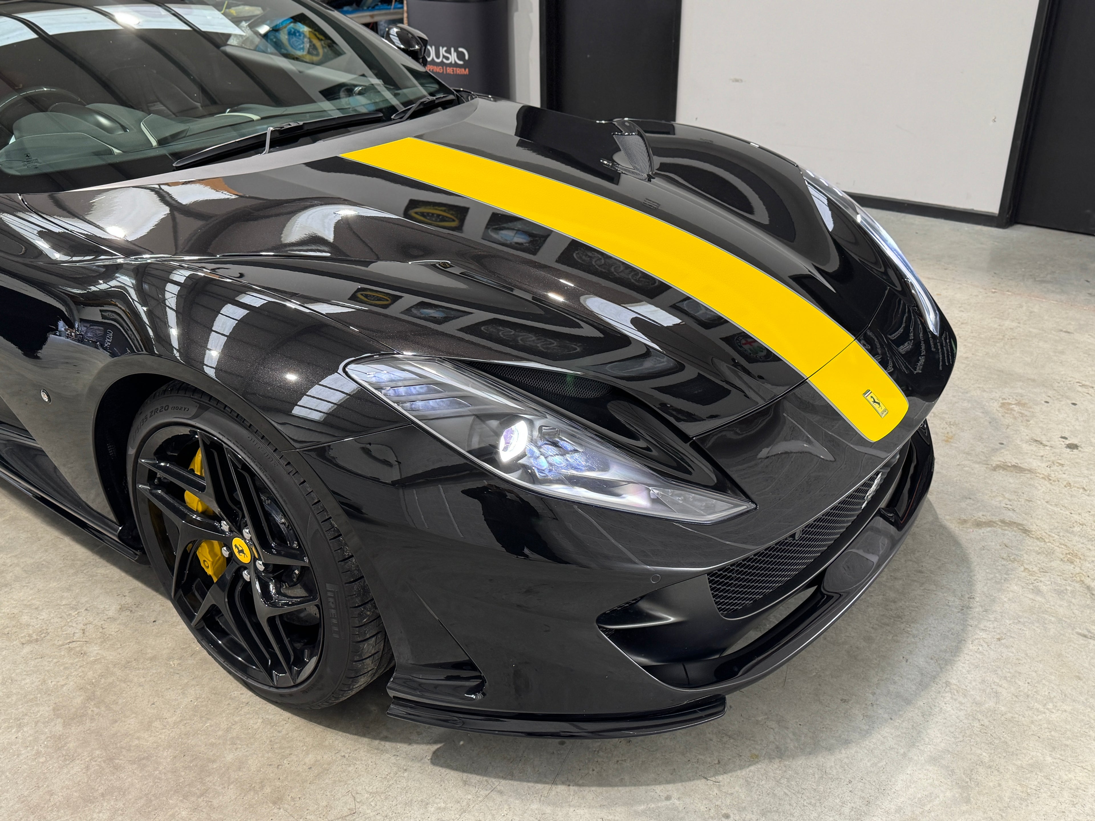 Ferrari 812 Superfast Bonnet, Roof & Tailgate Stripe Kit